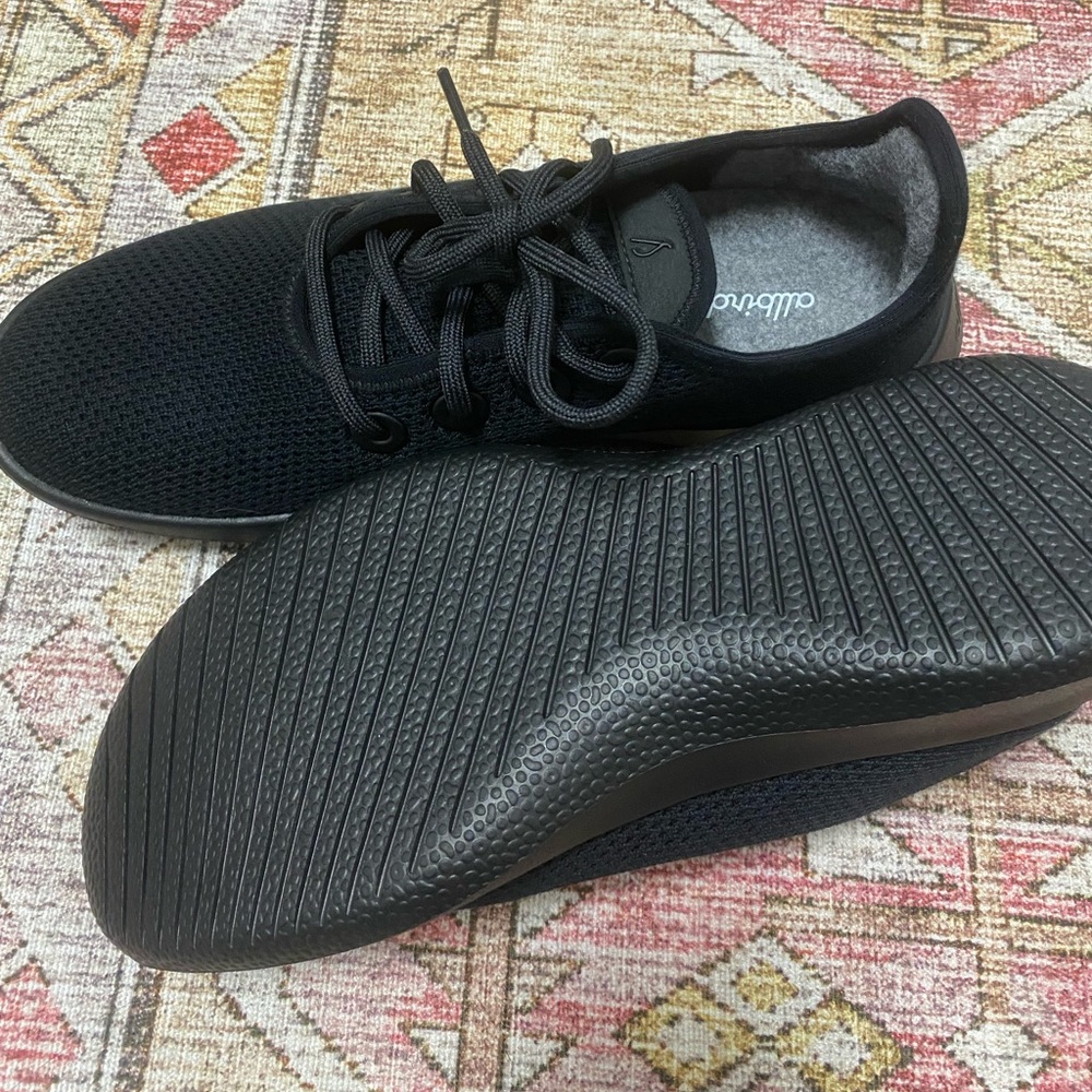 Brand New Allbirds sneakers.